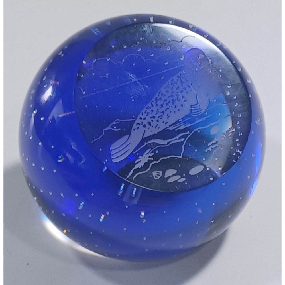 Vintage Caithness Seal Cobalt Blue Clear Controlled Bubble Art Glass Paperweight - Picture 10 of 14